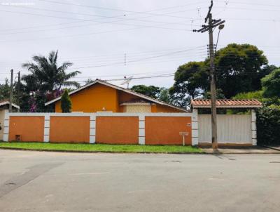 Casa para Venda, em Piracaia, bairro BAIRRO DE PIRACAIA, 4 dormitórios, 4 banheiros, 1 suíte, 3 vagas